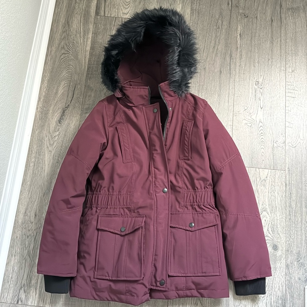 Women faux fur hooded parka